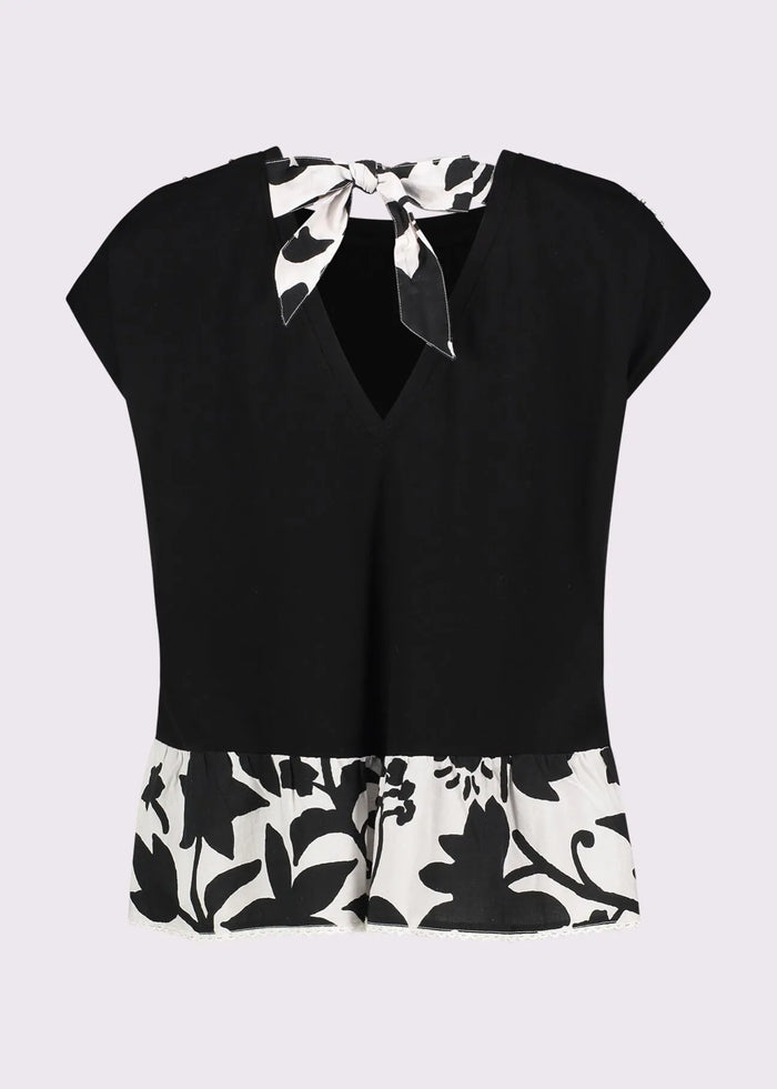 T-Shirt Maniche Corte con Strass in Jersey Nera Donna 511FD64003