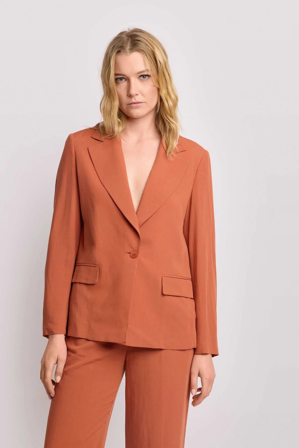 Kocca Giacca Tinta Unita con Revers Classico donna