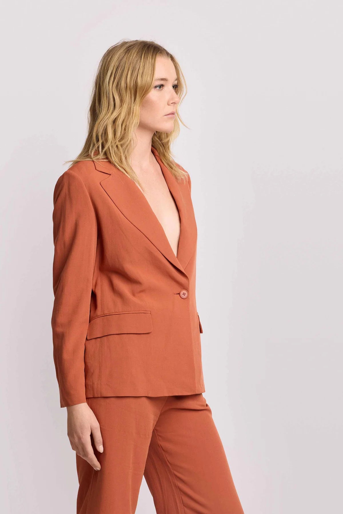 Giacca Monopetto con Revers Classico Mercede