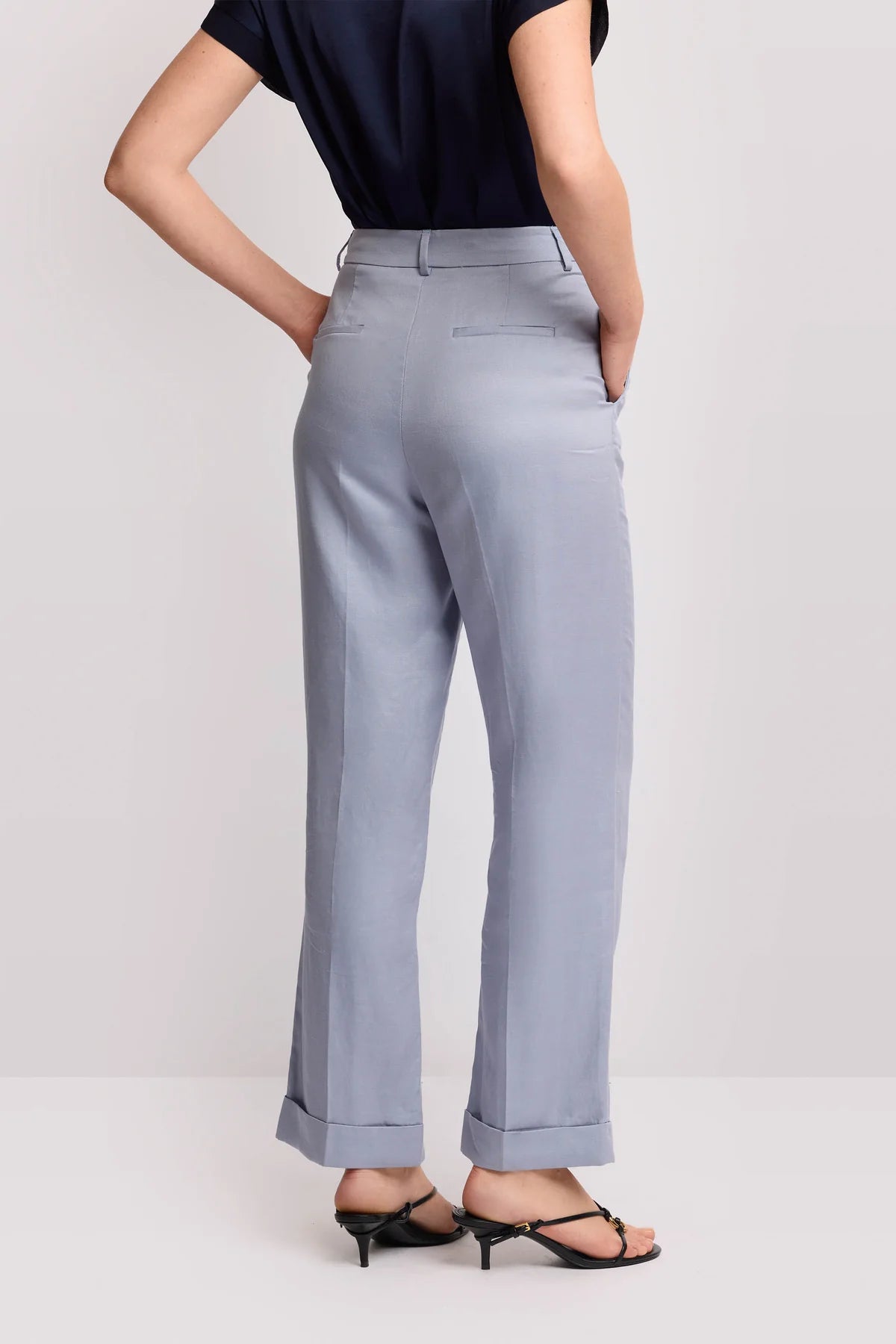 Pantaloni Lungo dritto con Risvolti Hattilas