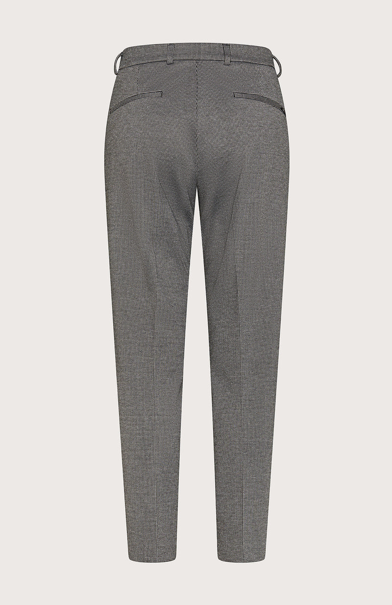 Seventy Pantalone slim con tasche laterali donna
